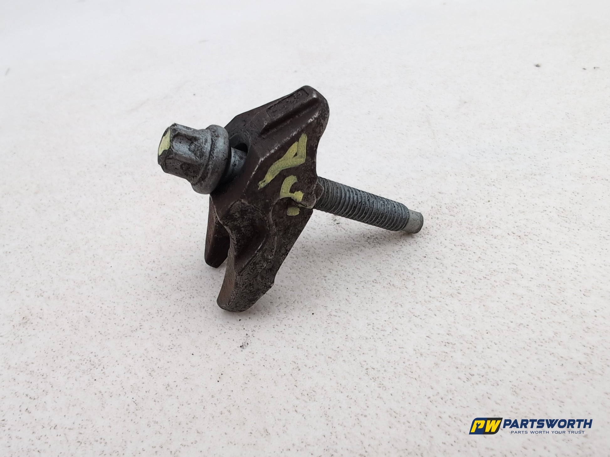 Peugeot 308 Allure Blue Hdi Diesel Fuel Injector Holder Clamp 2013-2021 - photo 4