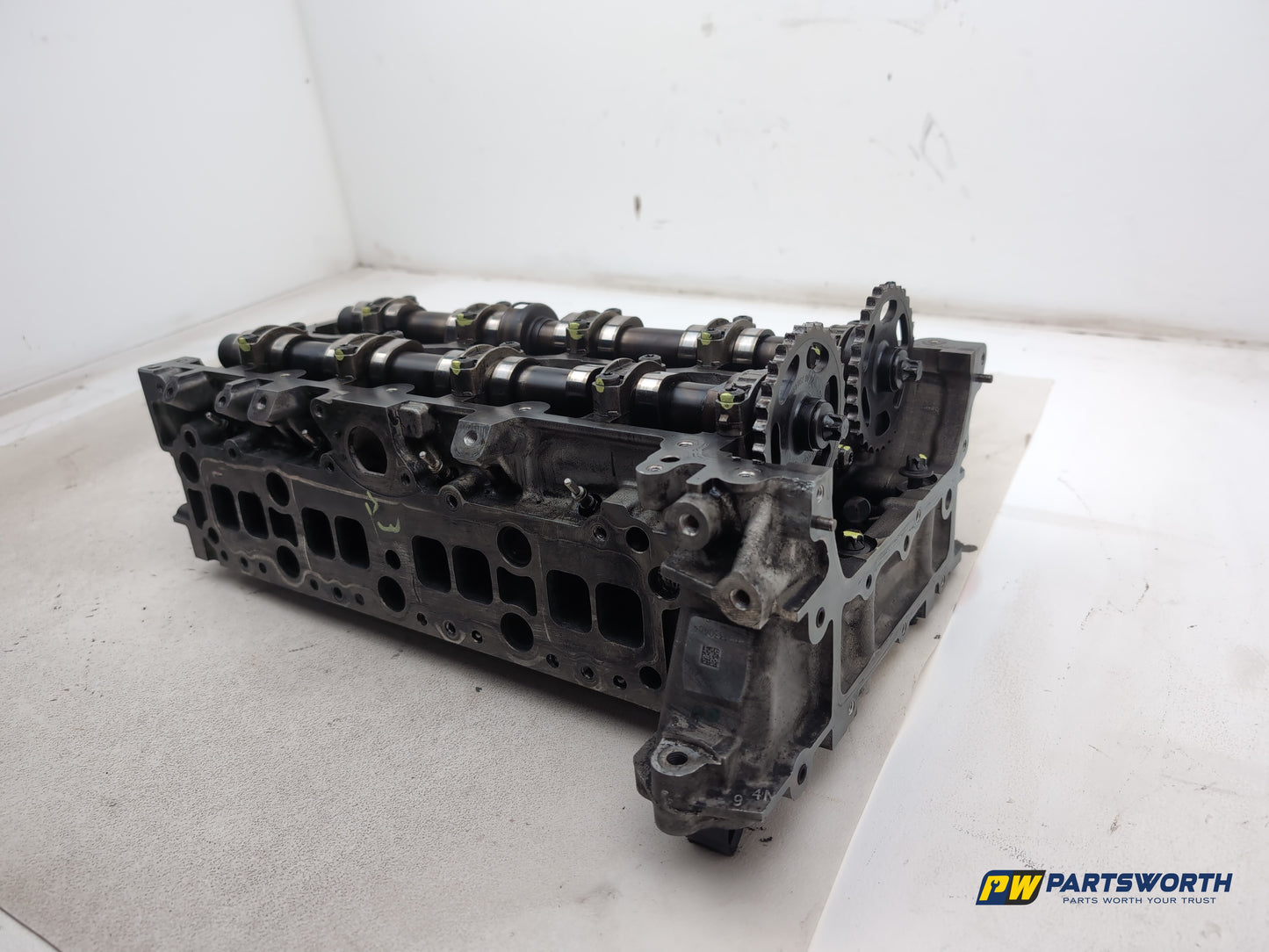 Mercedes-Benz E220 E-Class 2.1l Diesel Cylinder Head With Camshafts Om 651.924 - photo 4
