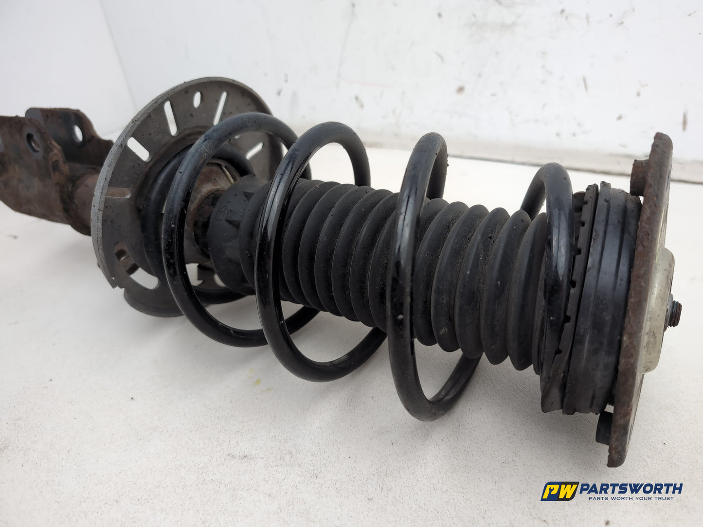 Peugeot 308 Allure Blue Hdi Shock Absorber Front Lh Passenger Side 2013-2021 - photo 4
