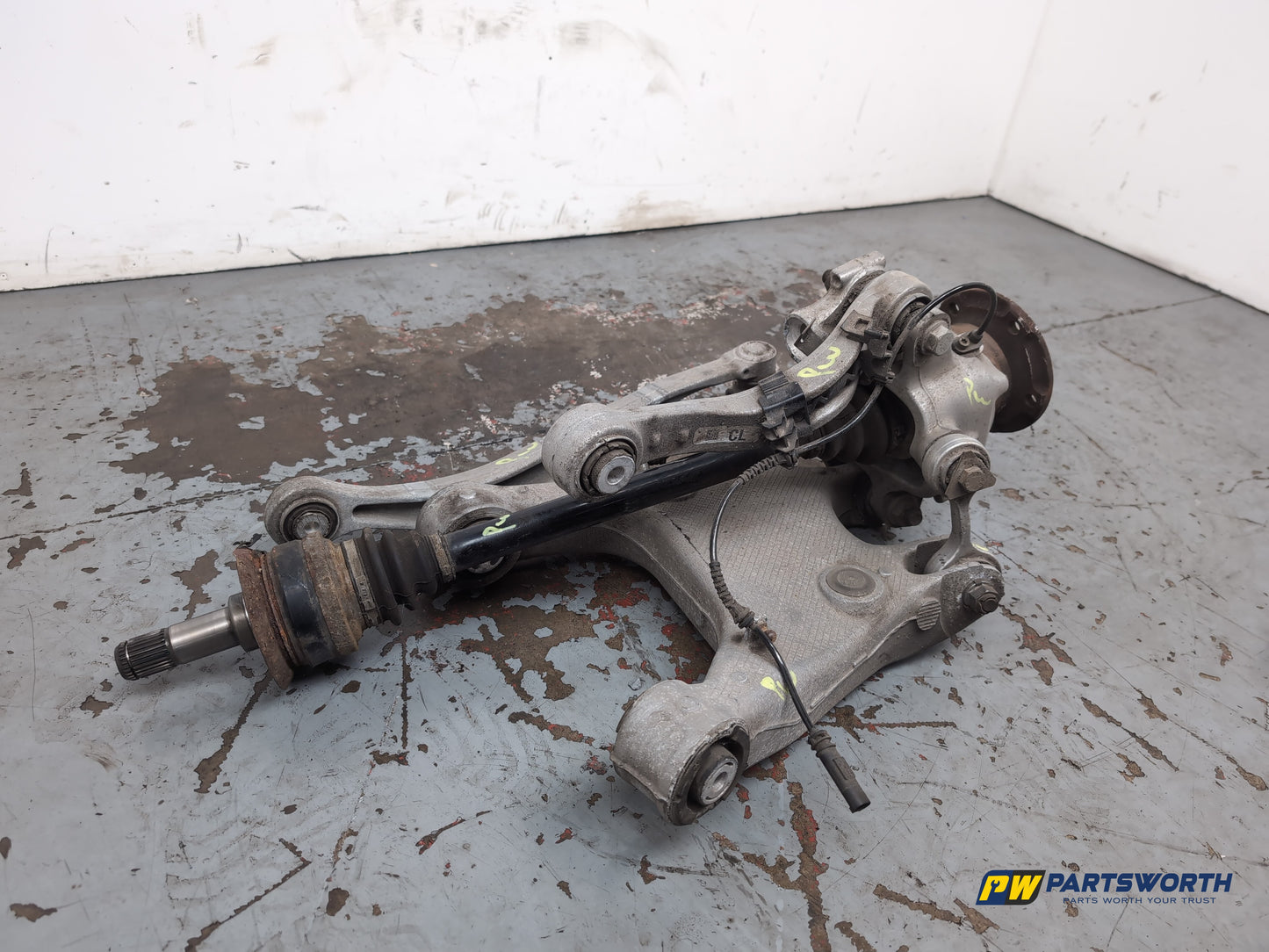 Bmw 5 Series F10 520d Se Wheel Hub Rear Lh Passenger Side 2013-2017 - photo 4