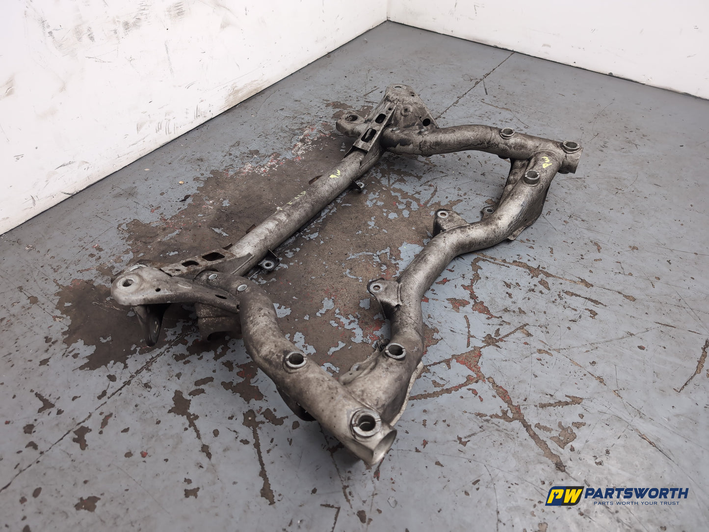 Mercedes-Benz E220 Blueef-Cy Subframe Front Axle Carrier 2009-2013 - photo 10