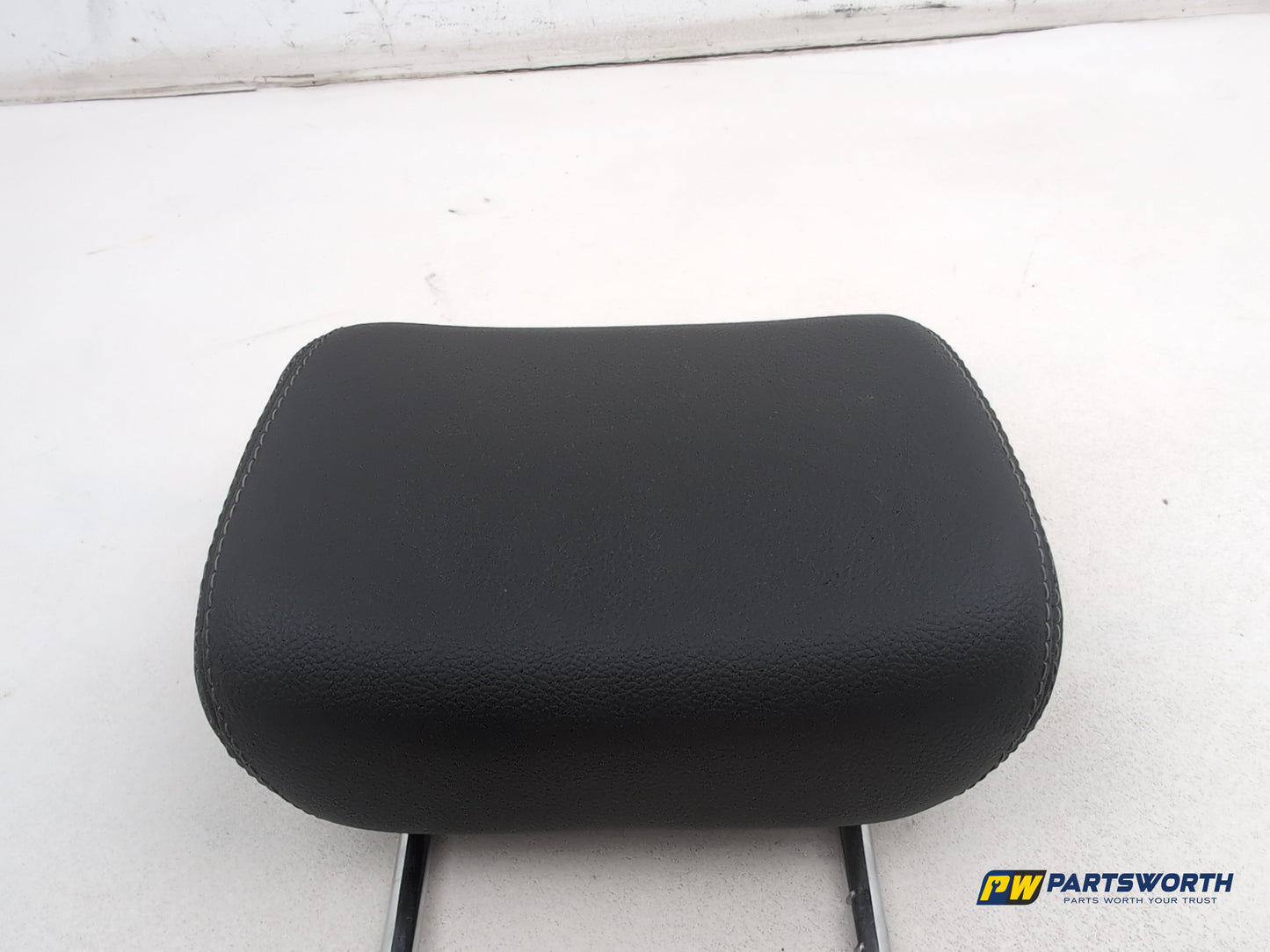 Mercedes R320 R-Class W251 Front Leather Passenger Side Headrest 2006-2013 - photo 10