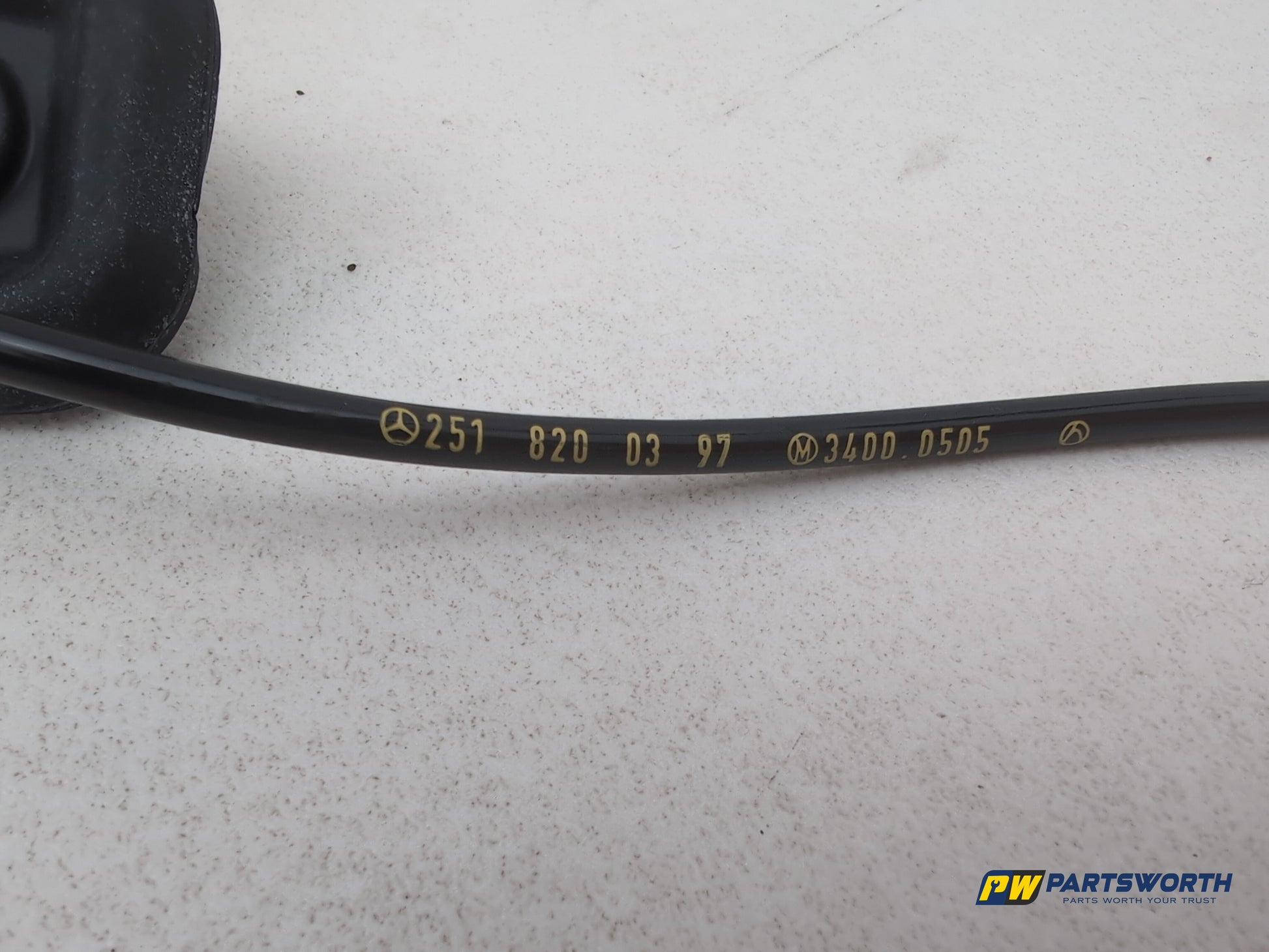Mercedes R320 R-Class W251 Tailgate Hydraulic Cylinder Tail Lifter A2516460398 - photo 4