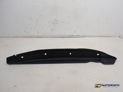 Mercedes R320 R-Class W251 Front Right Wing Fender Seal A2518890125 2006-2013 - photo 4
