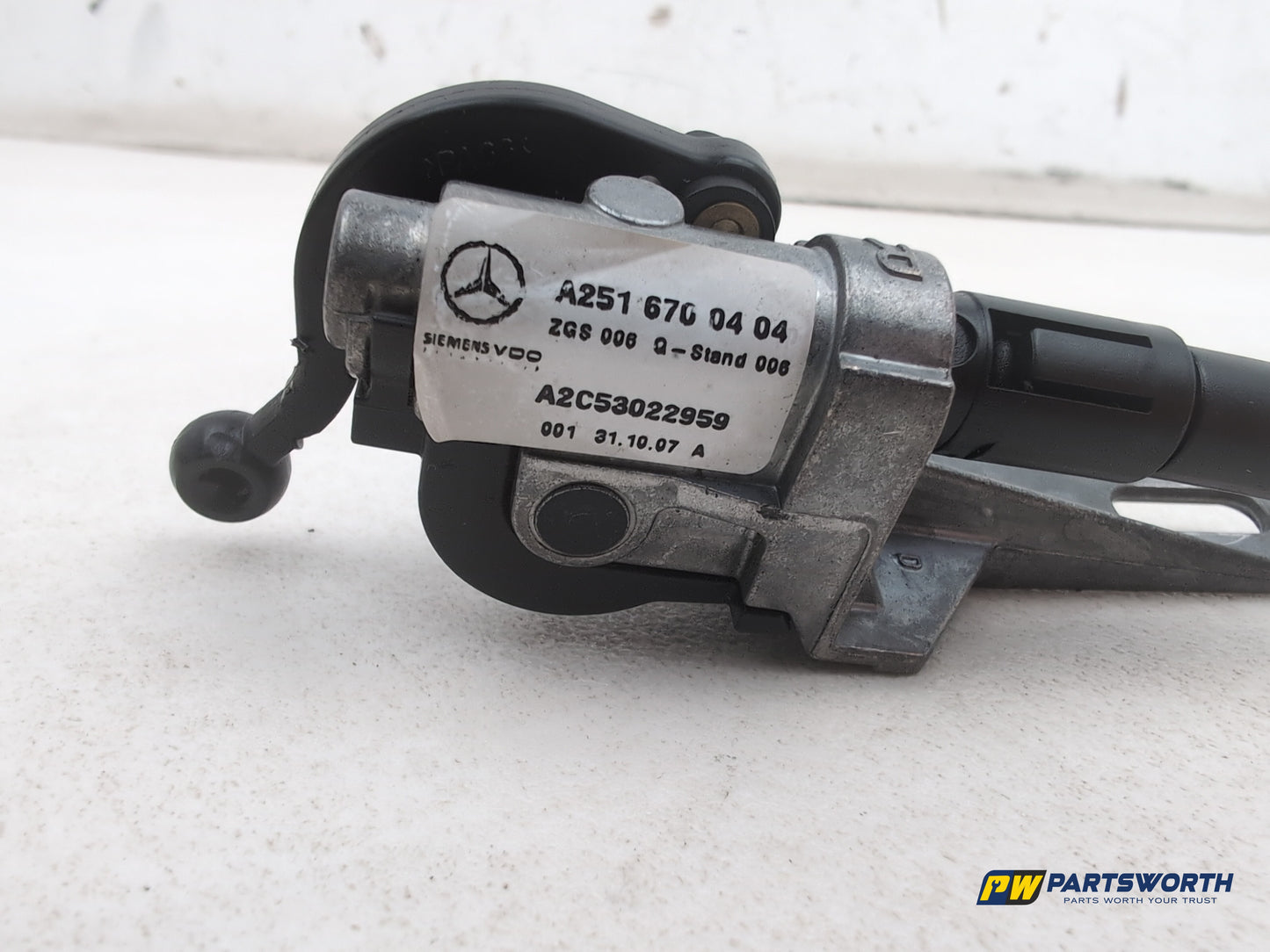 Mercedes R320 R-Class W251 Right Rear Quarter Window Motor Actuator A2518201842 - photo 10