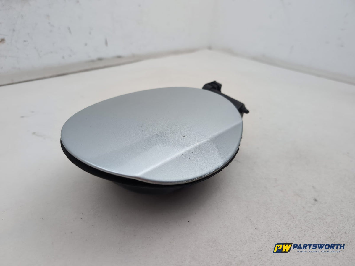 Fuel Filler Flap 4