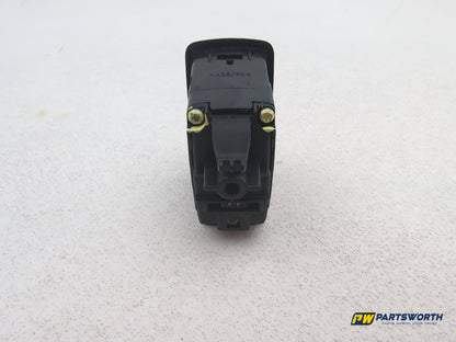 Mercedes R320 Sr-Class W251 Tailgate Open Switch A2518706310 2006-2013 - photo 4