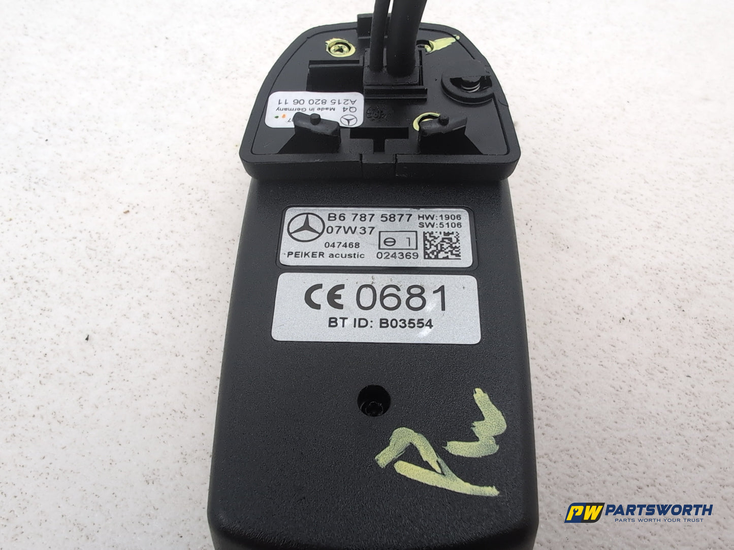 Mercedes R320 R-Class W251 Bluethutch Adapter B67875877 2006-2013 - photo 4