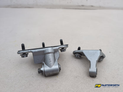 Mercedes R320 R-Class W251 Rear Left Door Hinge Pair 2006-2013 - photo 4