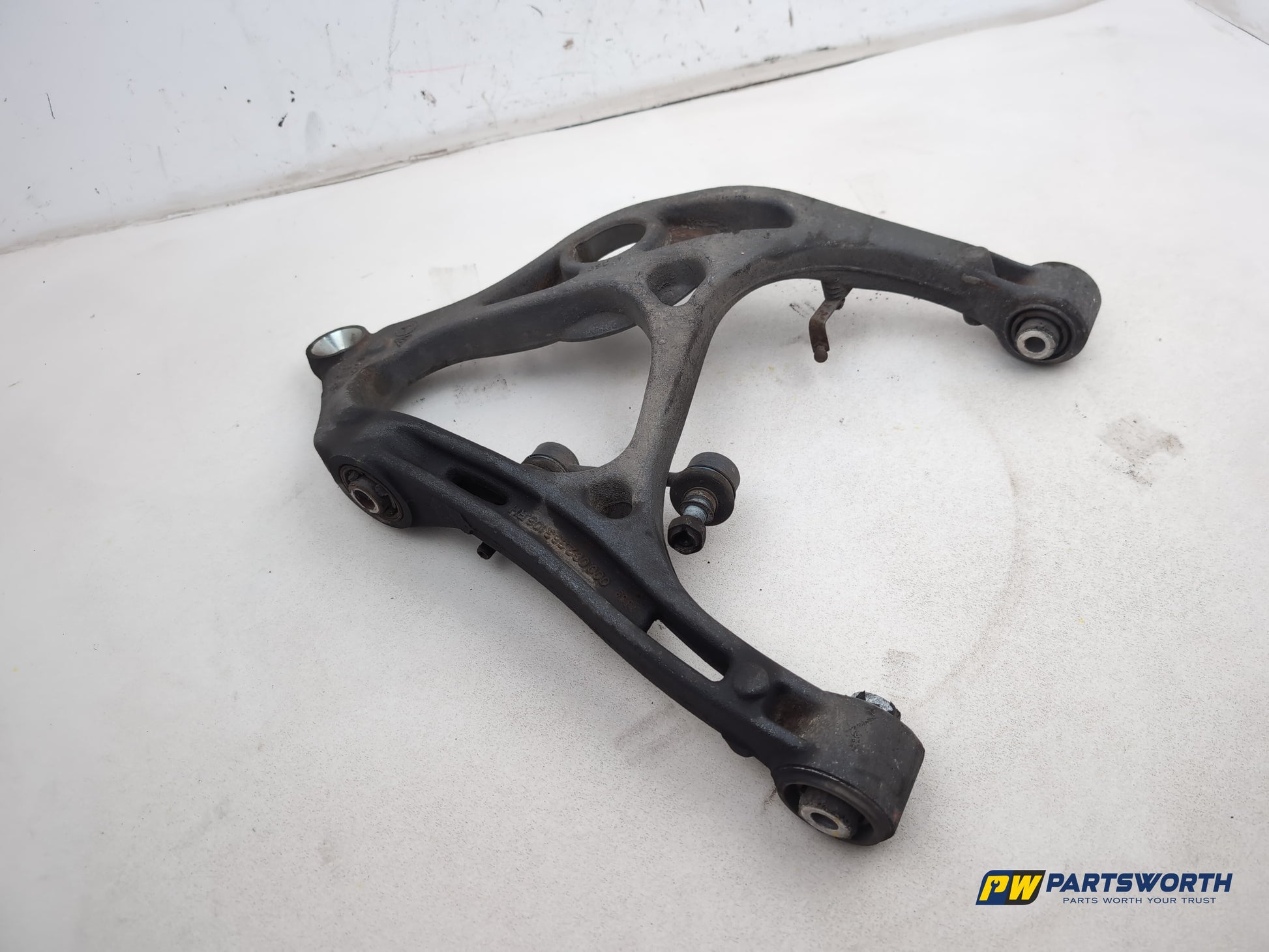 Mercedes R320 R-Class W251 Rear Left Lower Suspension Arm 2006-2013 - photo 10