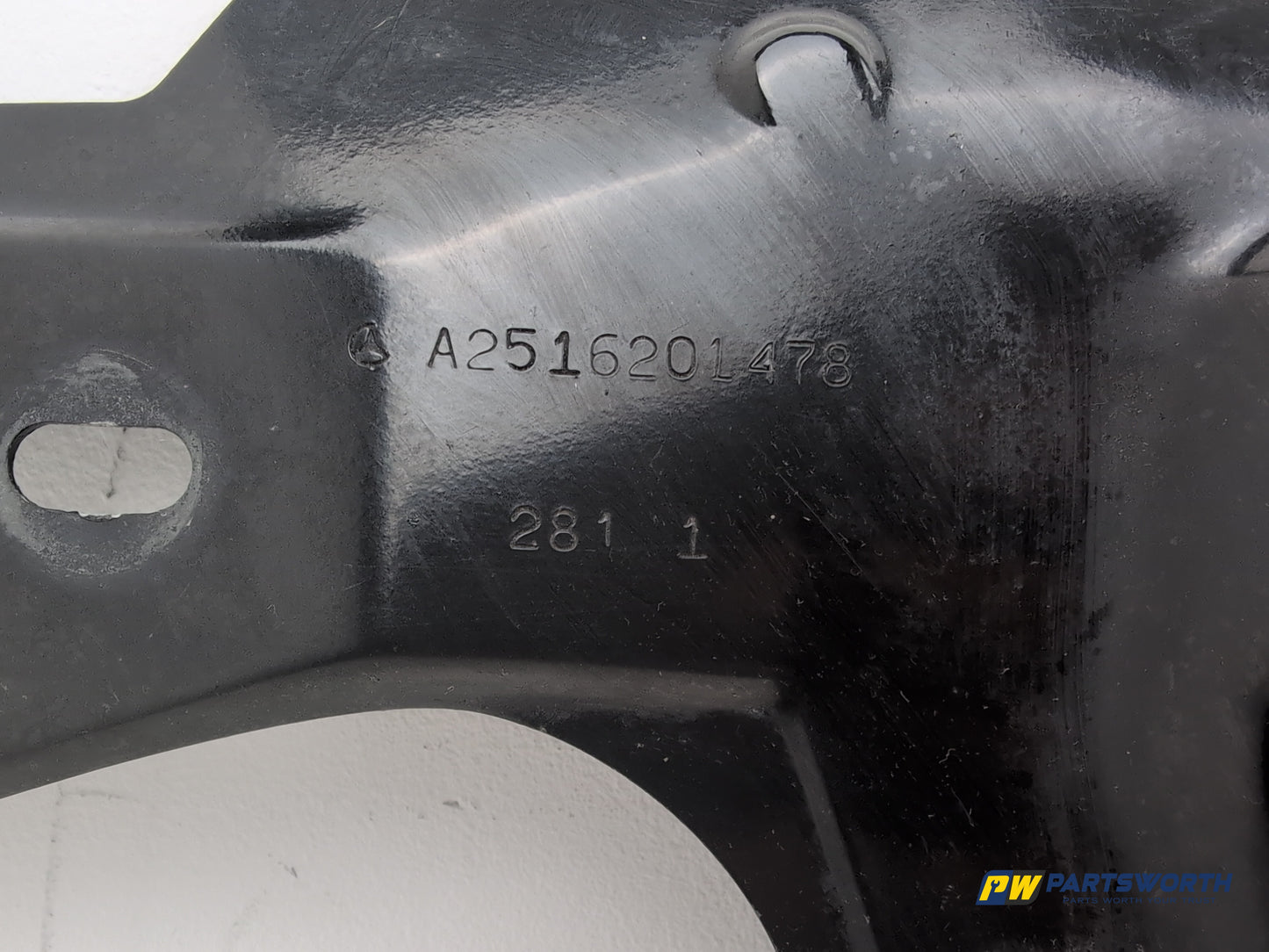 Mercedes R320 R-Class W251 3.0l Diesel Engine Heatshield Insulation A2516201478 - photo 4