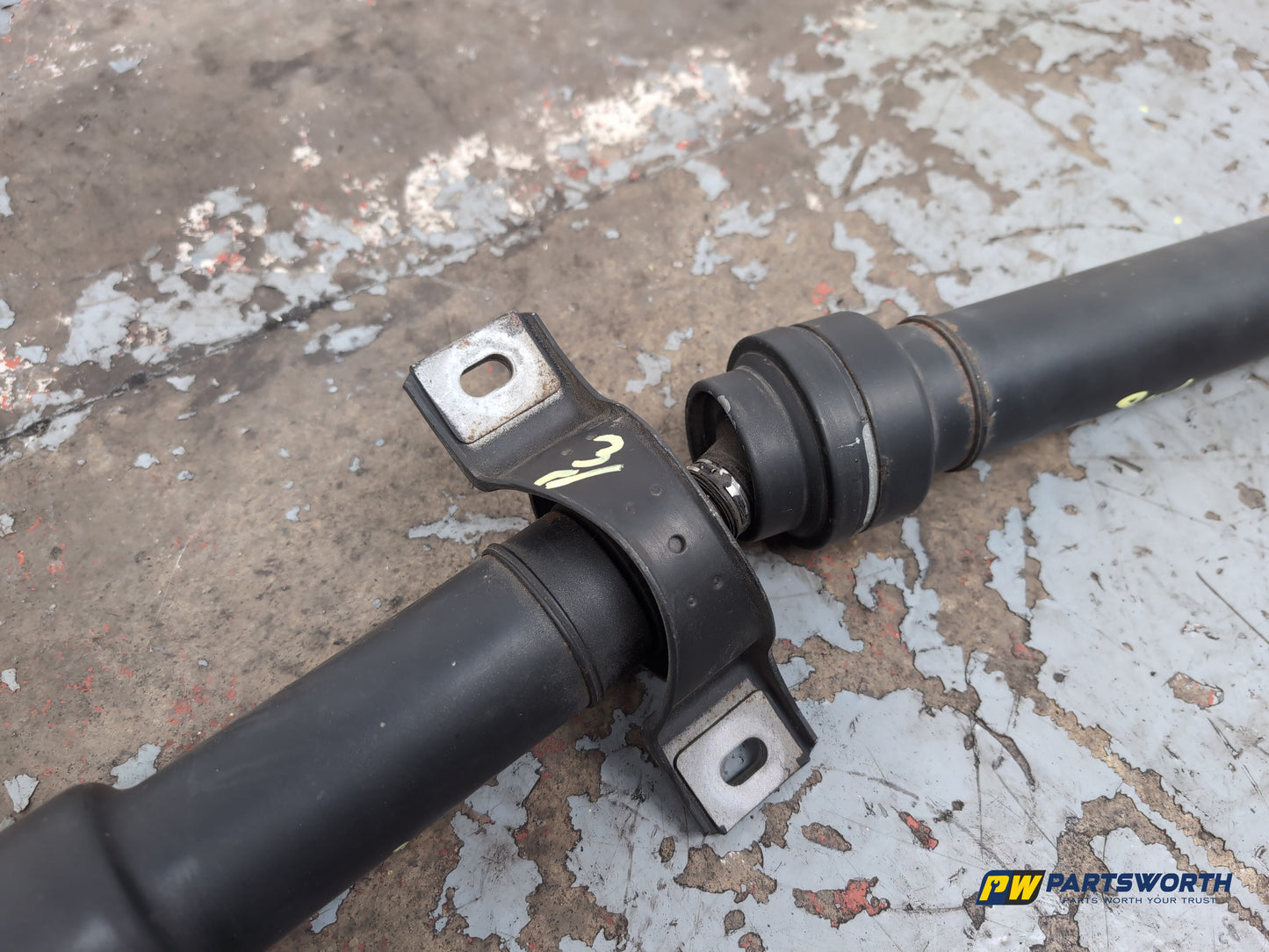 Mercedes R320 R-Class W251 3.0l Diesel Automatic Propshaft A2514102002 2006-2013 - photo 10