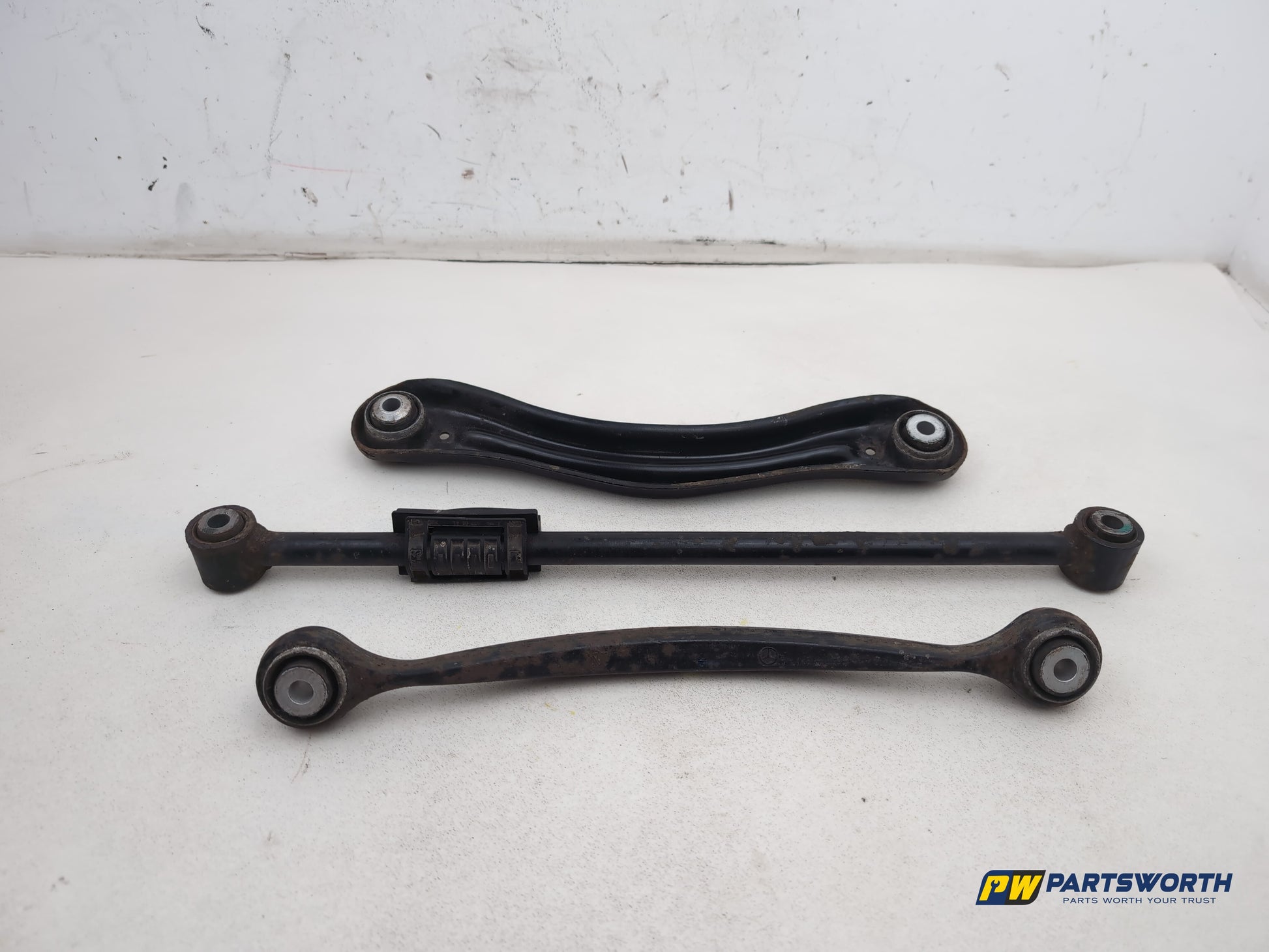 Mercedes R320 R-Class W251 Rear Suspension Control Arms Set Left 2006-2013 - photo 10