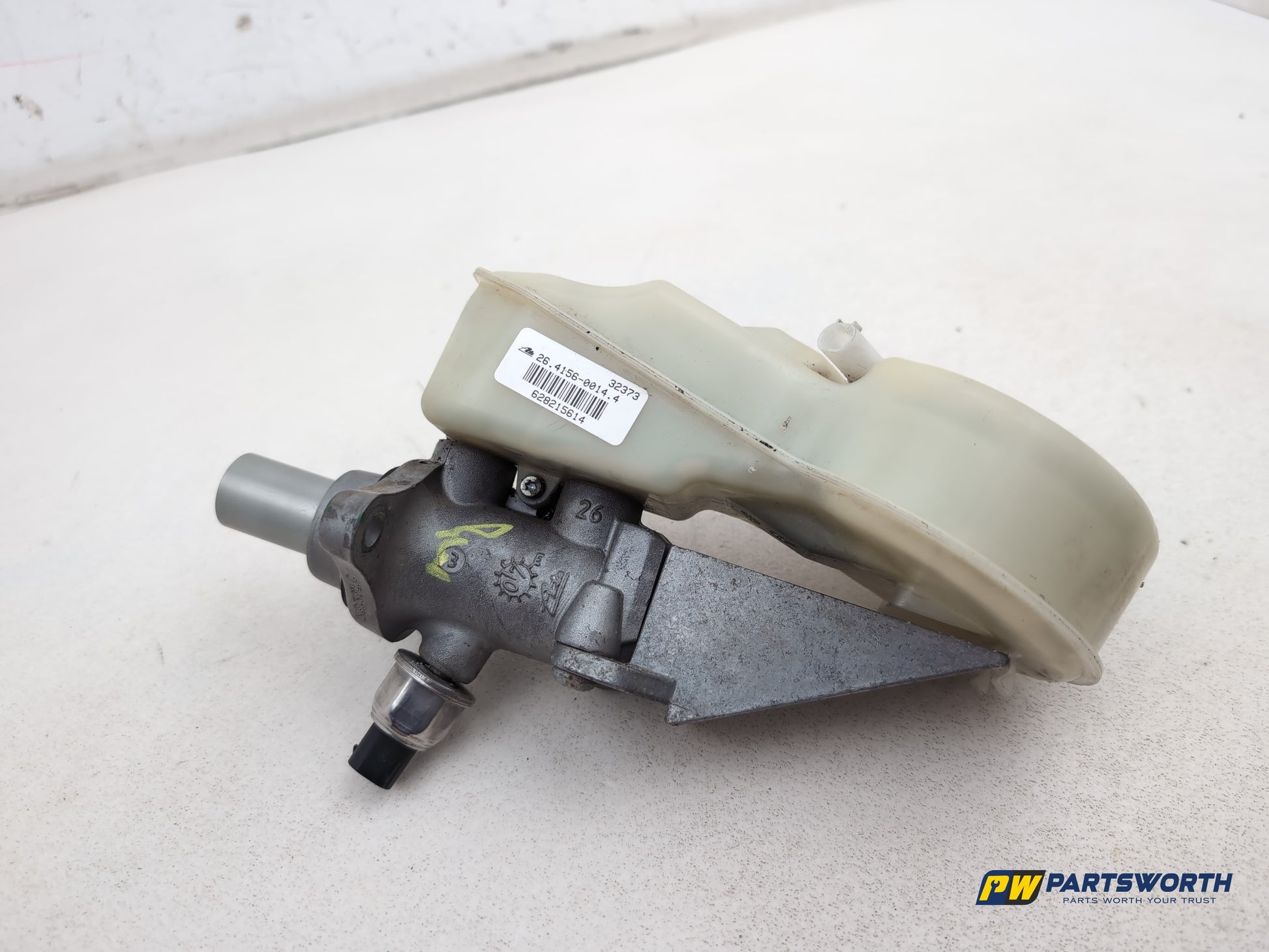 Mercedes R320 R-Class W251 3.0l Diesel Brake Master Cylinder A2514300302 - photo 4