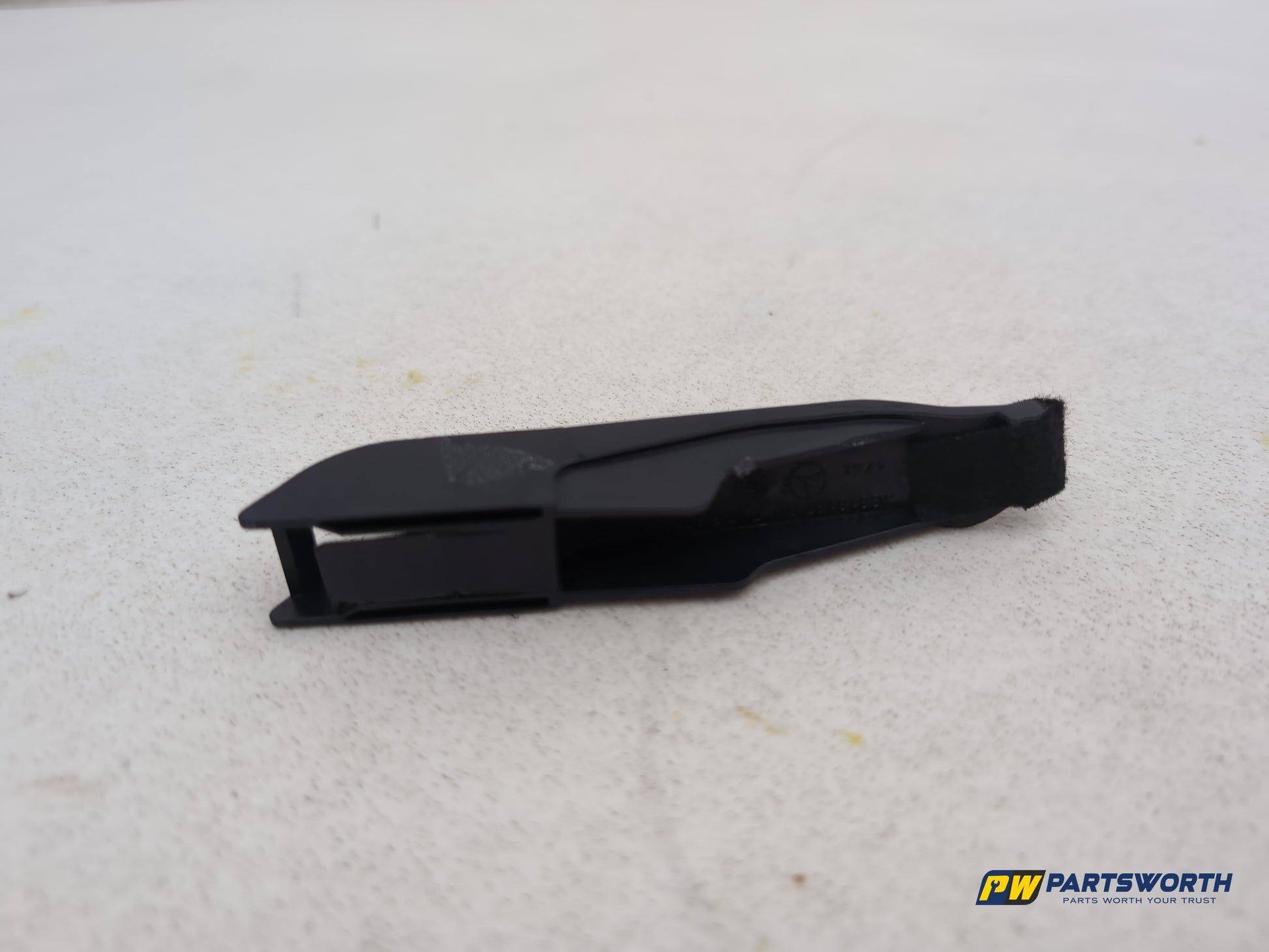 Mercedes R320 R-Class W251 Front Left Seat Right Hook A2519100176 2006-2013 - photo 10