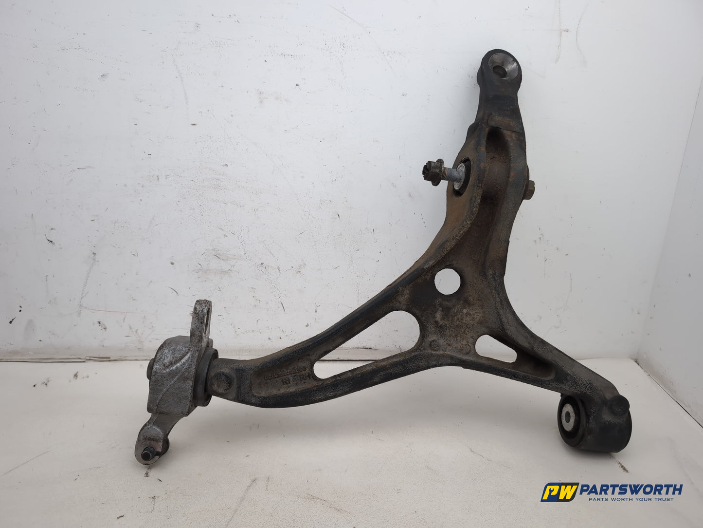 Mercedes R320 R-Class Control Arm Wishbone Lower Front Right Side 2006-2013 - photo 4
