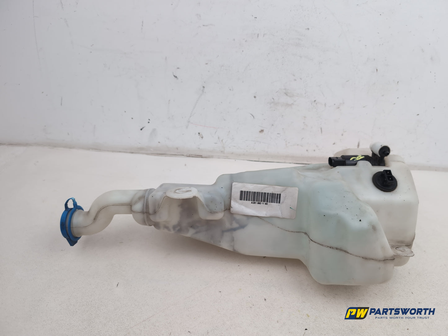 Mercedes R320 R-Class W251 3.0l Diesel Washer Bottle Windscreen A2518690520 - photo 9