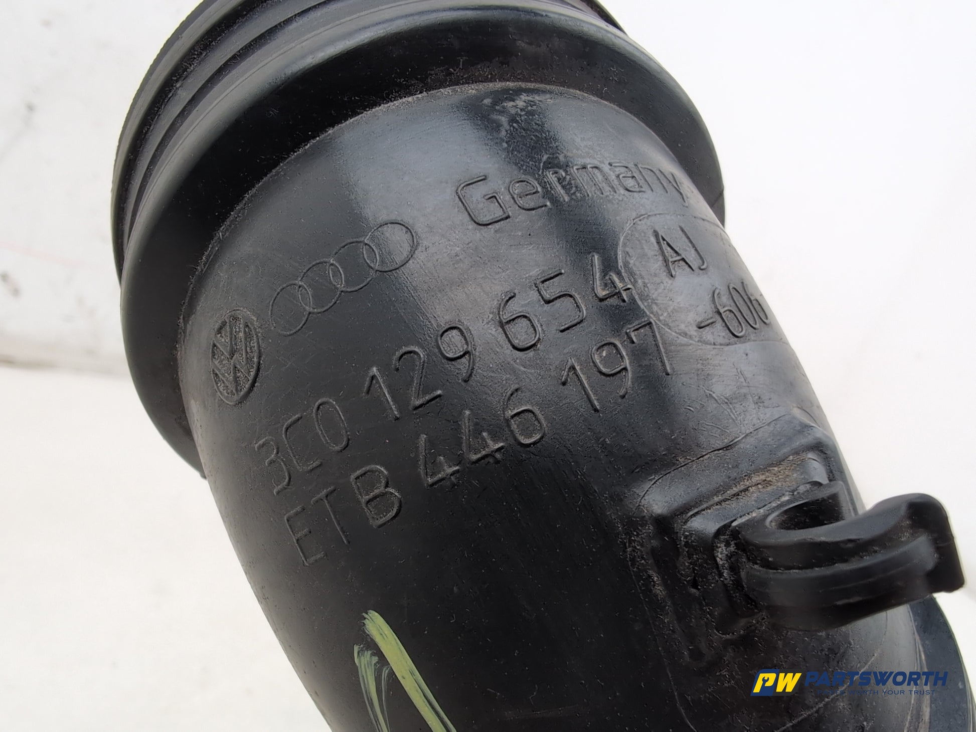 Volkswagen Passat Highline Tdi 2.0l Diesel Air Intake Pipe Line 2010-2014 - photo 4