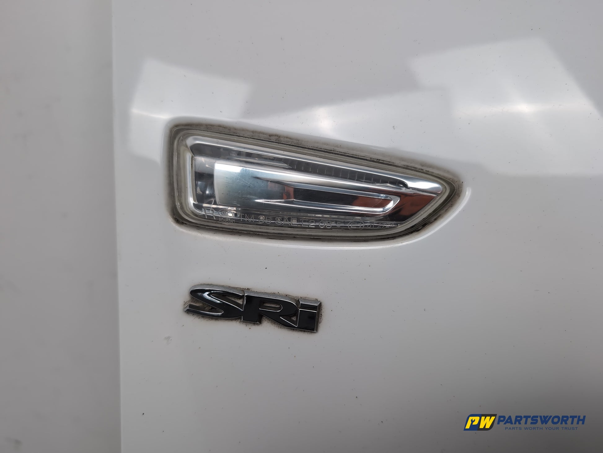 Wing Front RH 4