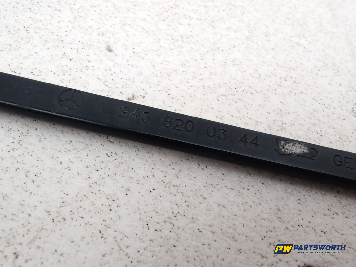 Mercedes-Benz B180 Windshield Wiper Arm Front Pair A2468200344 2011-2018 - photo 4