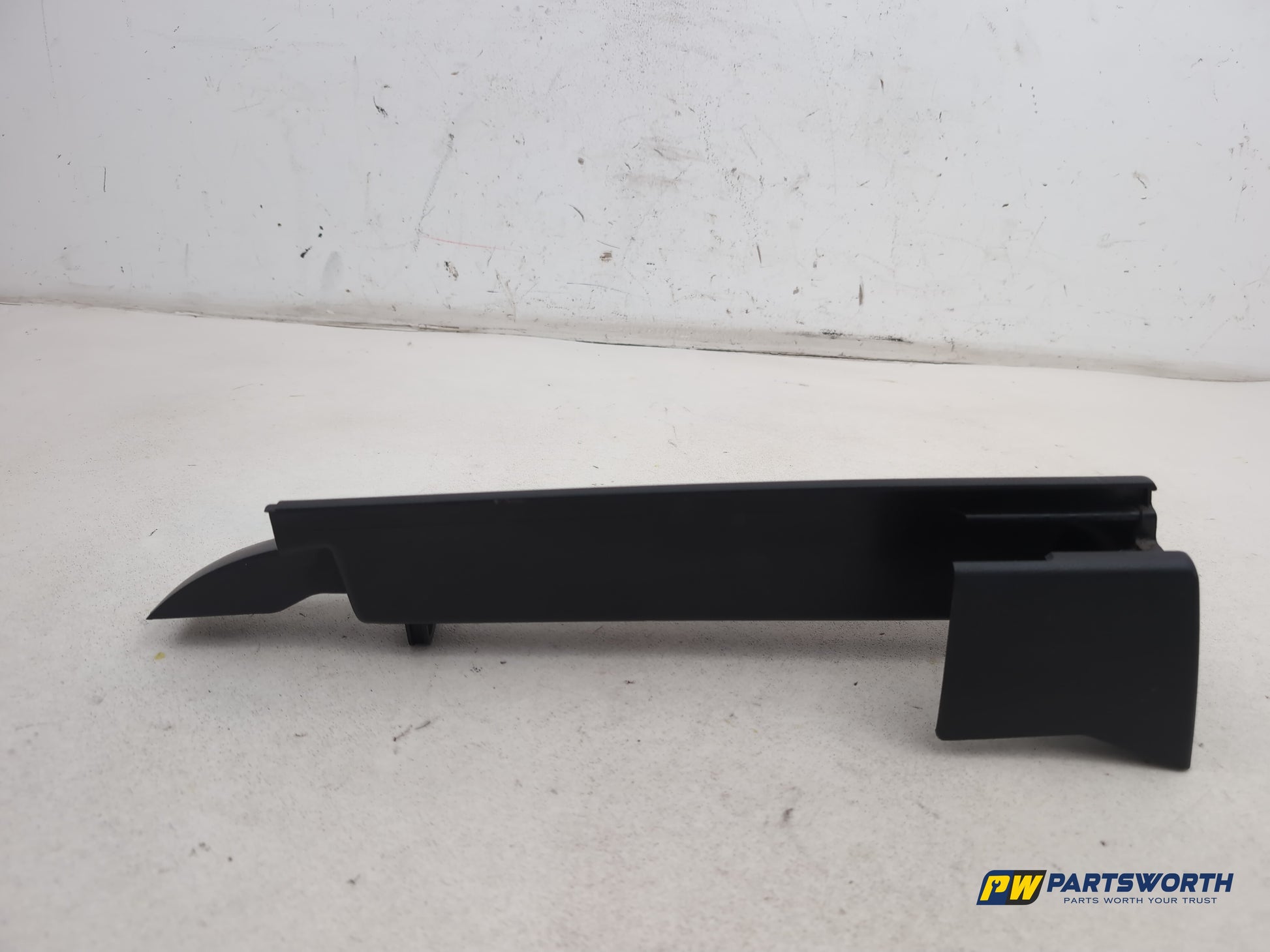 Mercedes-Benz B180 B-Class W246 Front Left Side Seat Cove Trim A2469190000 - photo 4