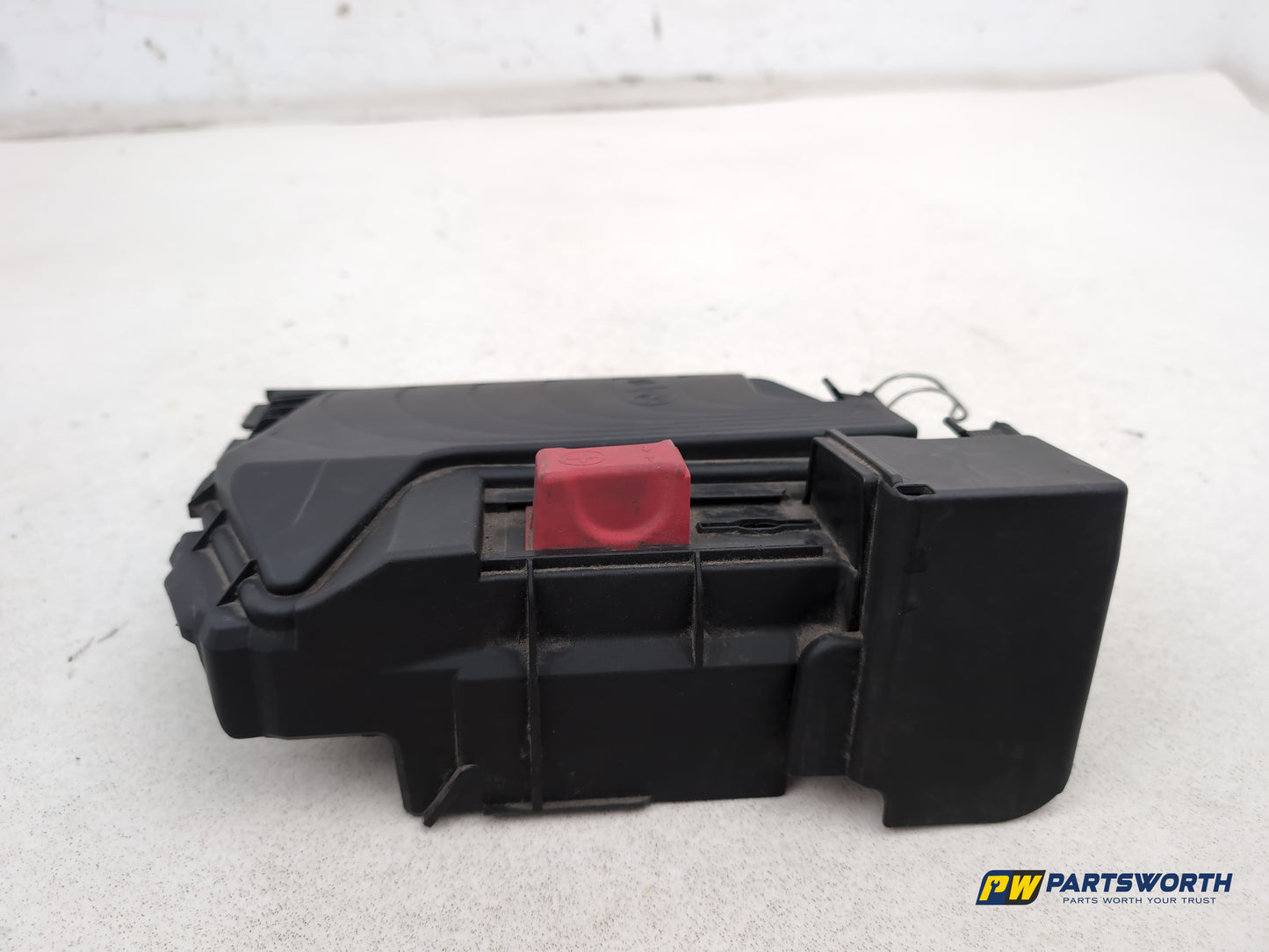 Mercedes-Benz B180 B-Class W246 Fuse Box Cover Lid Trim A2465400182 2011-2018 - photo 10