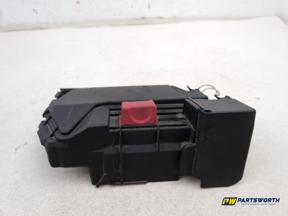 Mercedes-Benz B180 B-Class W246 Fuse Box Cover Lid Trim A2465400182 2011-2018 - photo 4