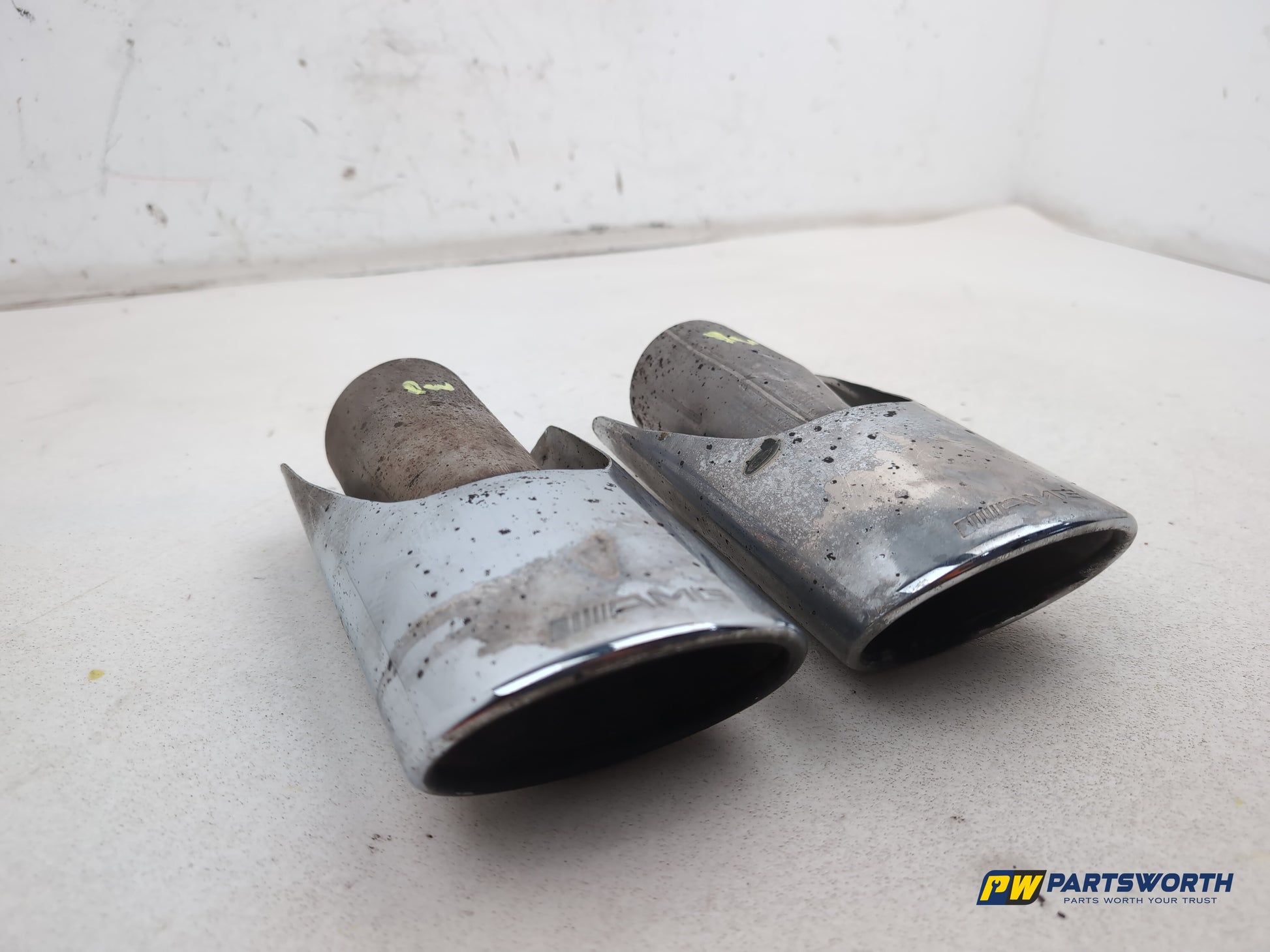 Mercedes R320 Sport Cdi R-Class W251 Rear Exhaust Pipe Tips Set Of 2 - photo 4