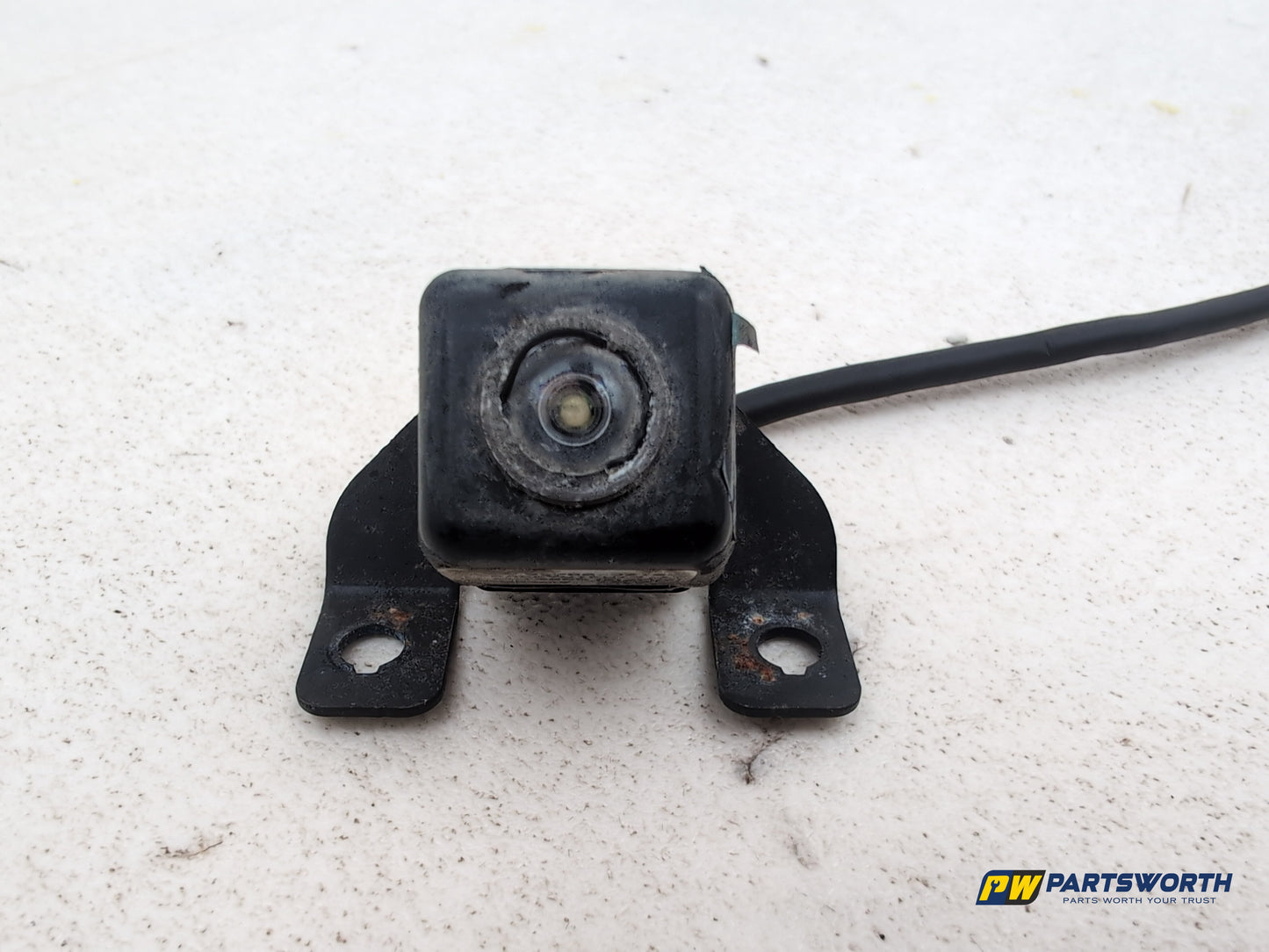 Hyundai I40 Style Blue Drive Crdi Rear Parking Camera 957603z102 2011-2019 - photo 3