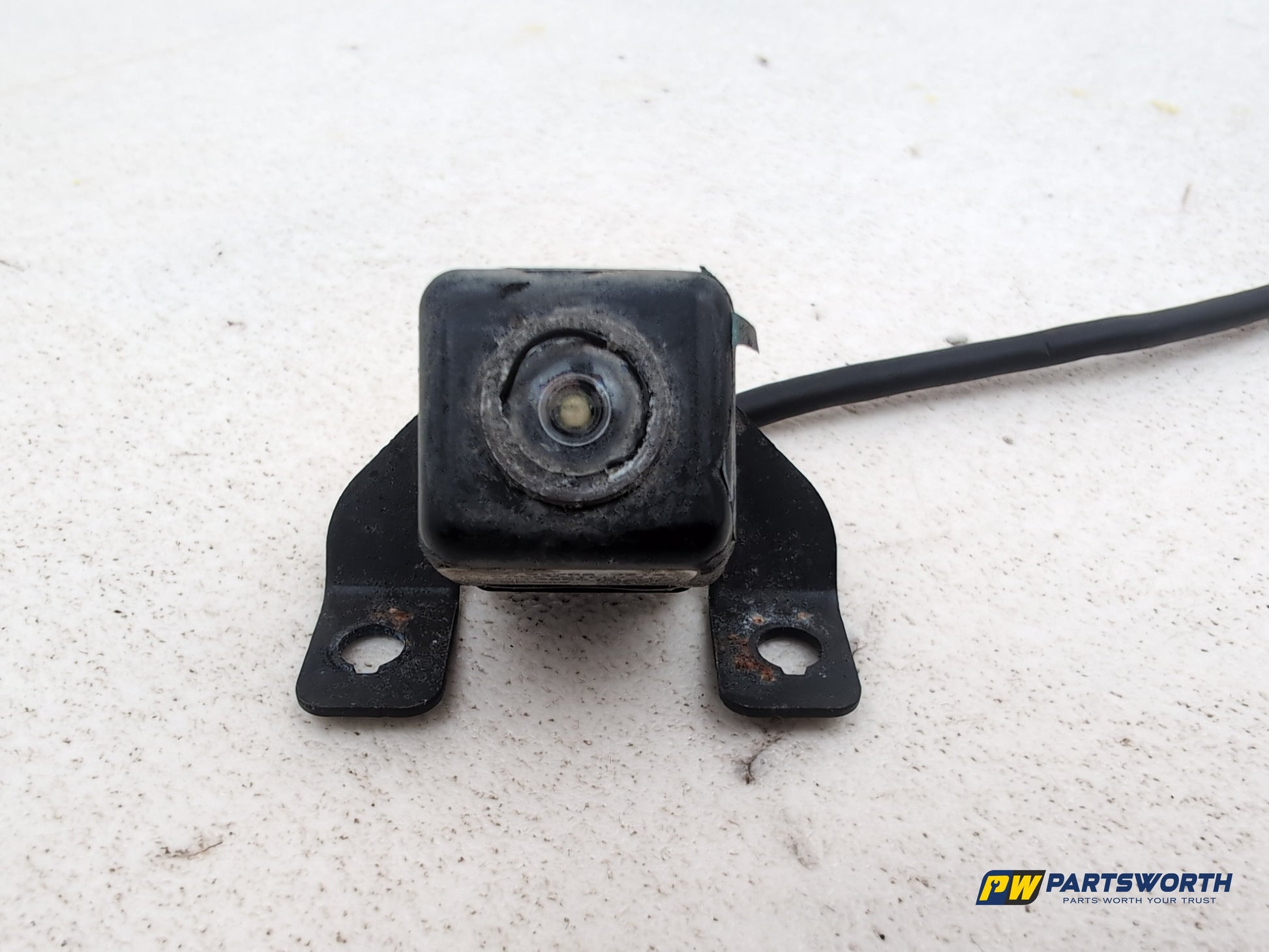 Hyundai I40 Style Blue Drive Crdi Rear Parking Camera 957603z102 2011-2019 - photo 3