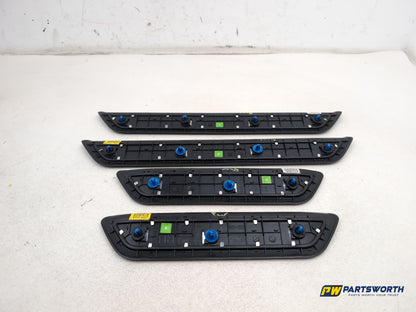 Hyundai I40 Style Blue Drive Door Step Trim Set 858833z100 2011-2019 - photo 4
