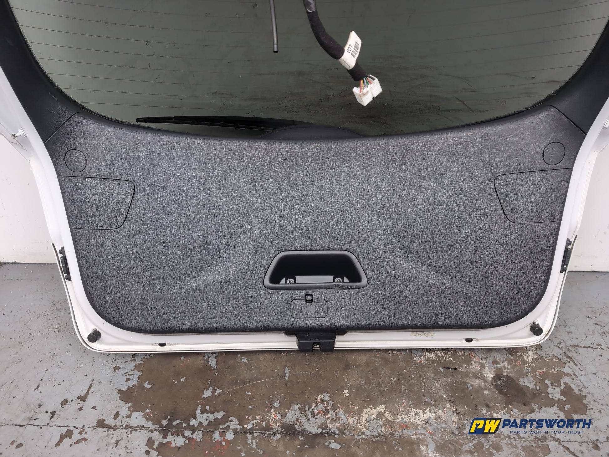 Hyundai I40 Style Blue Drive Crdi Estate Boot Lid Creamy White Ncw 2011-2019 - photo 9