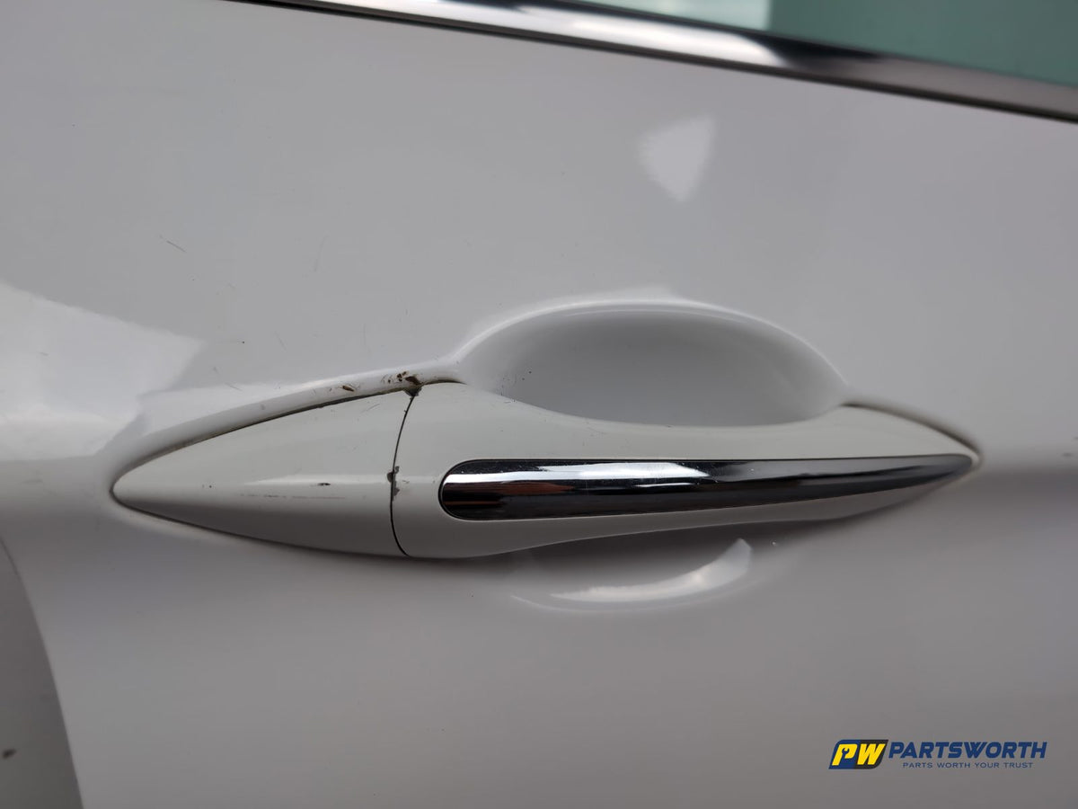 Door Front RH 4