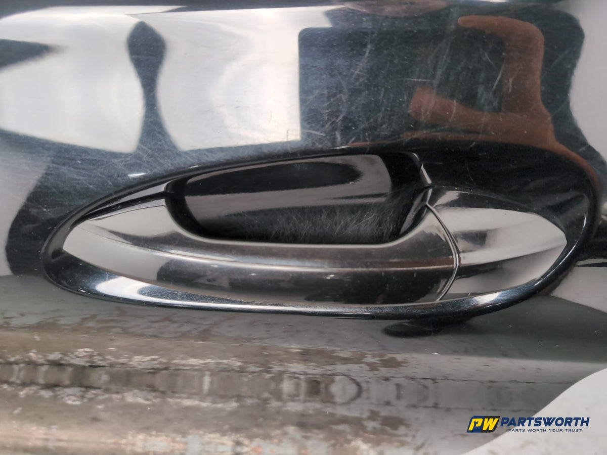 Door Front RH 4
