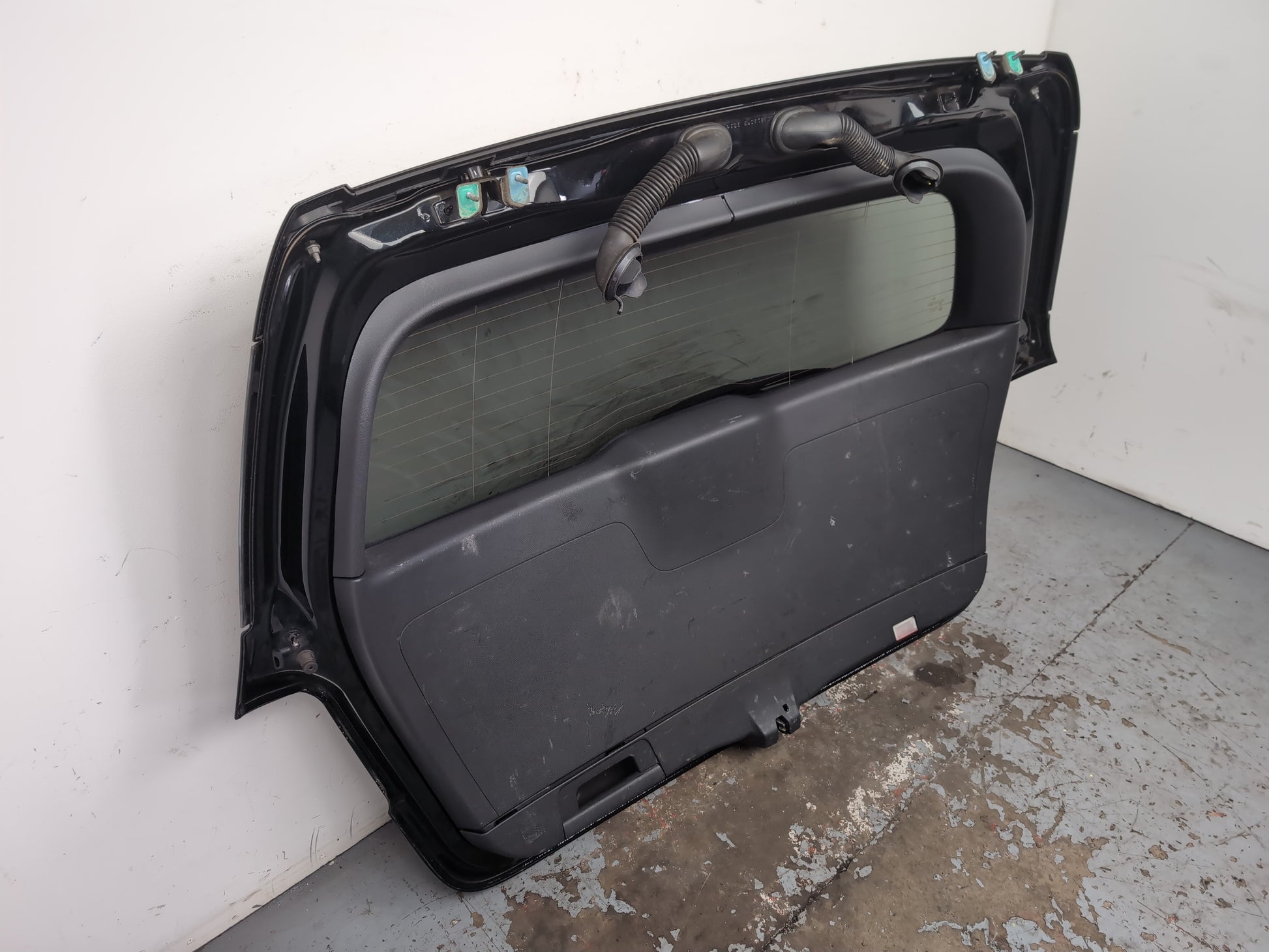 Mercedes-Benz B180 B-Class W246 Boot Lid Cosmos Black 191 2011-2018 - photo 8