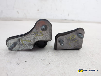 Mercedes-Benz B180 B-Class W246 Left Passenger Rear Door Hinge 2011-2018 - photo 4