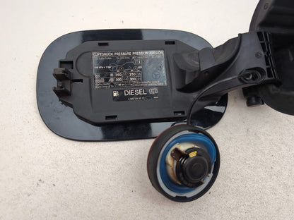Fuel Filler Flap 4