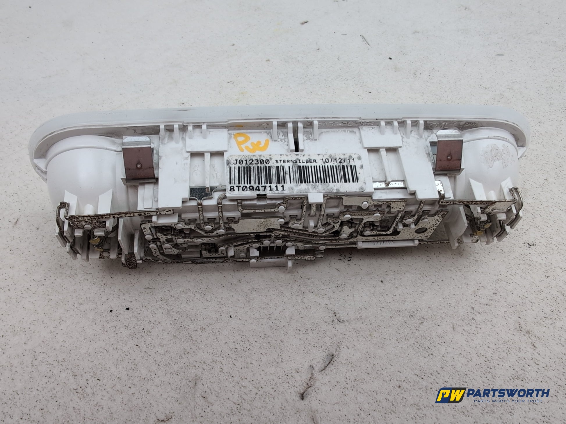 Audi A5 S Line Tdi Quattro Rear Interior Reading Roof Light 8t0947111 2007-2016 - photo 4