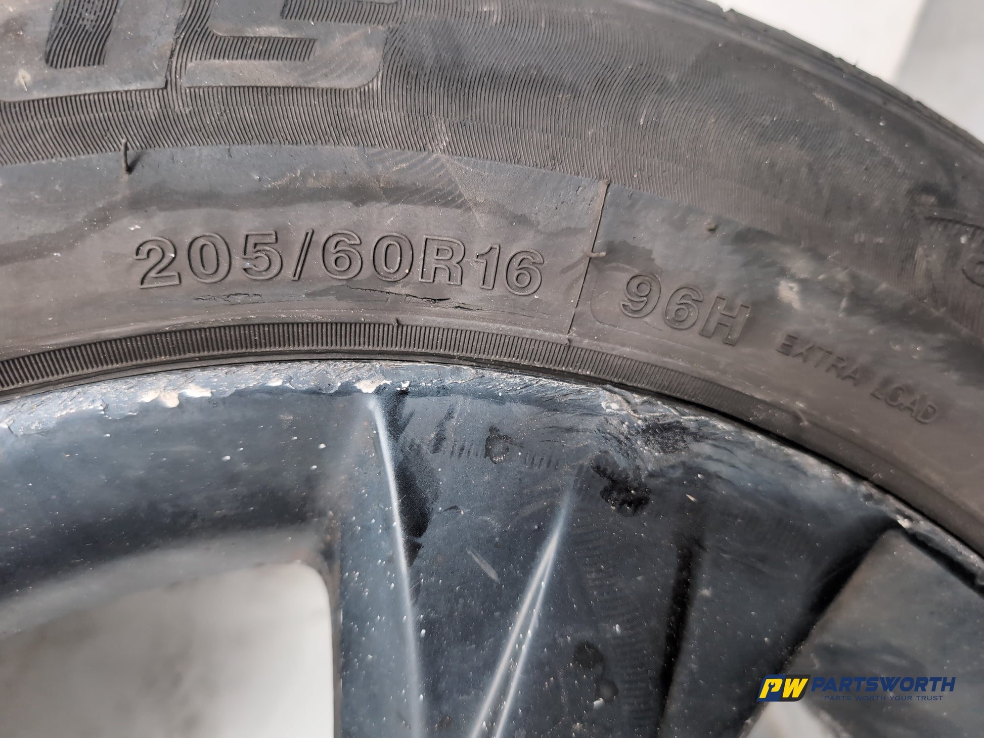 Hyundai I40 Style Blue Drive Crdi Alloy Wheel With Tyre 205/60 R16 - photo 4