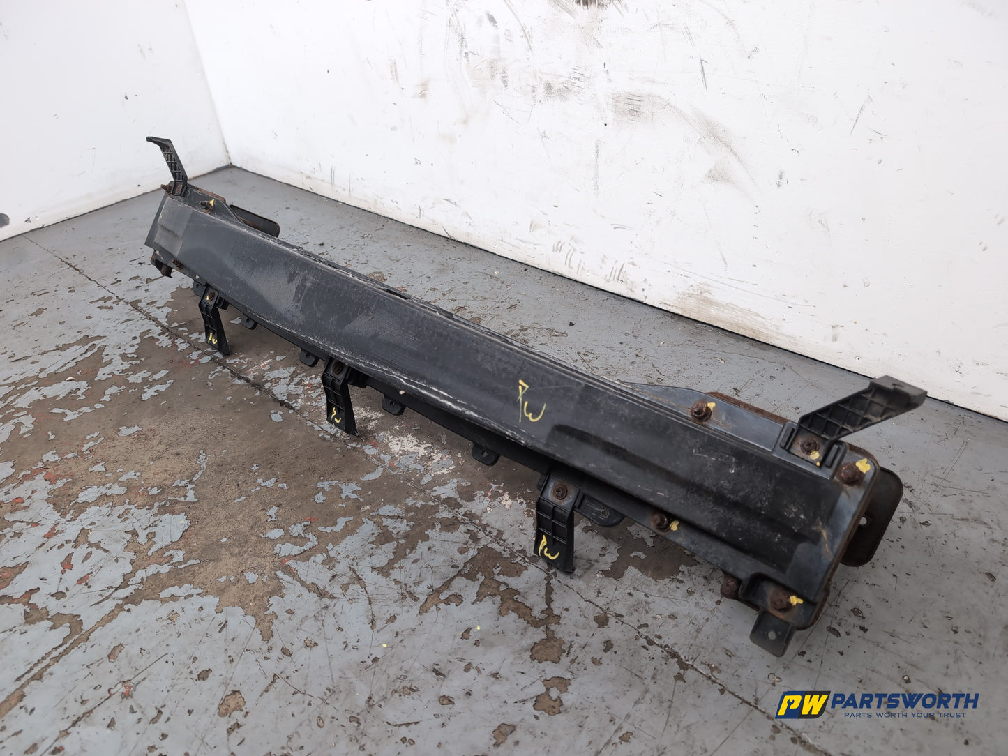 Hyundai I40 Style Blue Drive Crdi Bumper Rear Reinforcement 2011-2015 - photo 4