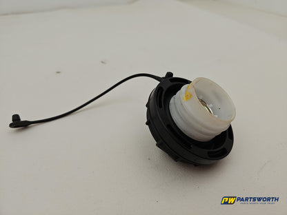 Hyundai I40 Style Blue Drive Crdi 1.7l Diesel Fuel Filler Cap 2011-2019 - photo 4