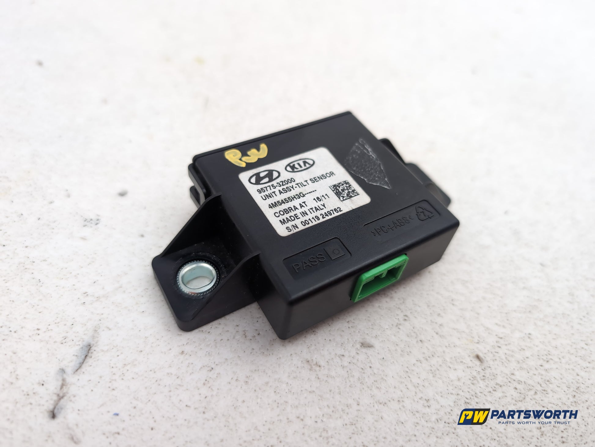Hyundai I40 Style Blue Drive Tilt Sensor Control Module Ecu 957753z000 2011-2019 - photo 4