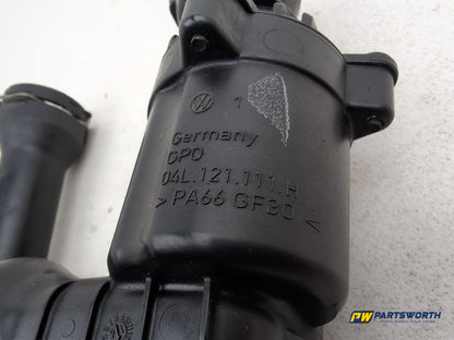 Audi A6 S Line Black Ed 2.0l Diesel Thermostat Housing Pipe 04l121111h 2011-2018 - photo 4