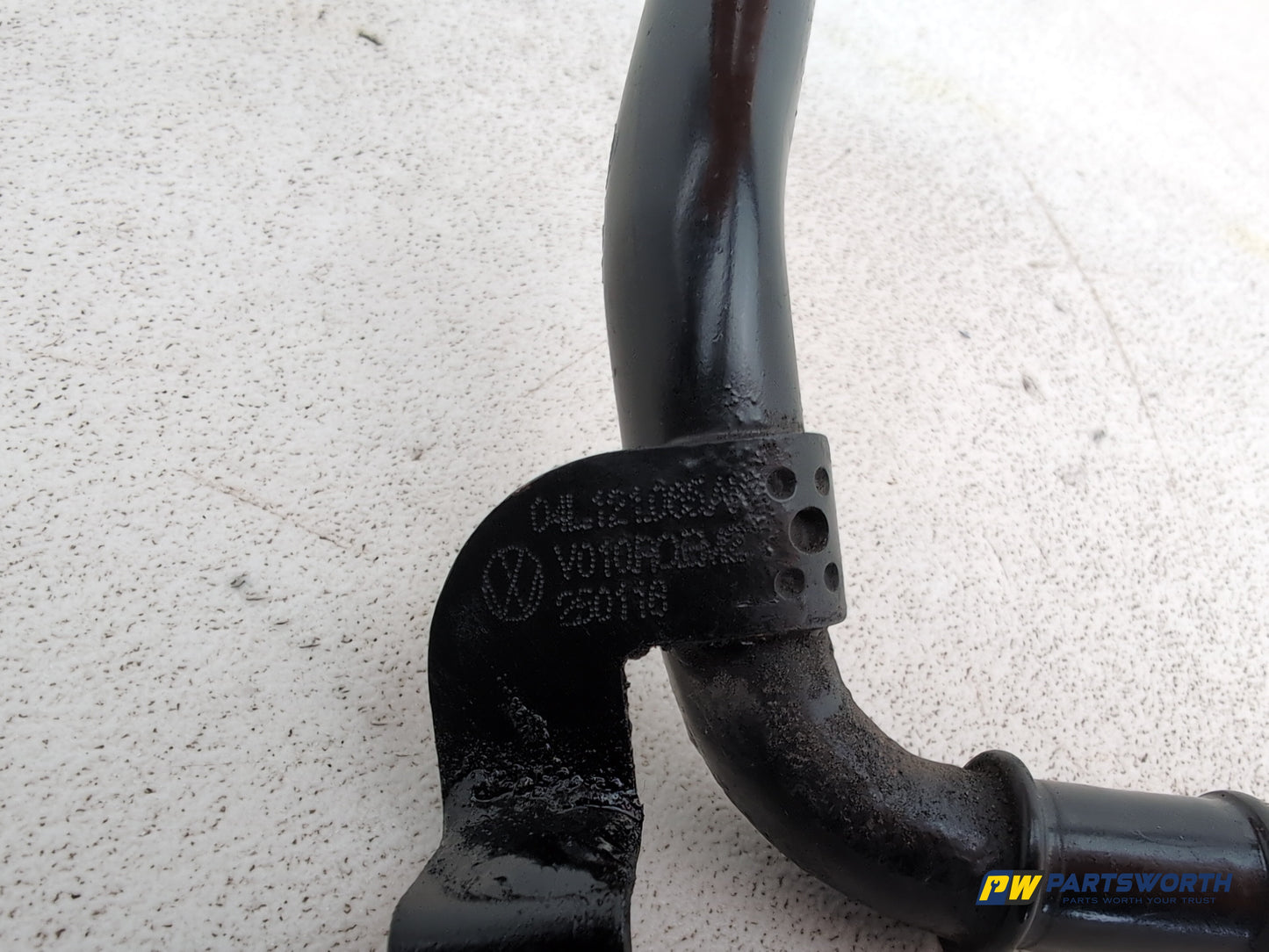 Audi A6 S Line 2.0l Diesel Coolant Hose Pipe Line 04l121065ak 2011-2018 - photo 4
