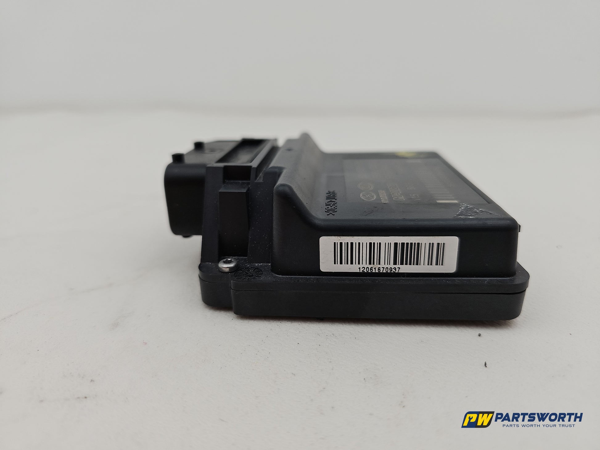 Hyundai I40 Style Blue Drive Handbrake Control Module Ecu 597903z500 2011-2019 - photo 4