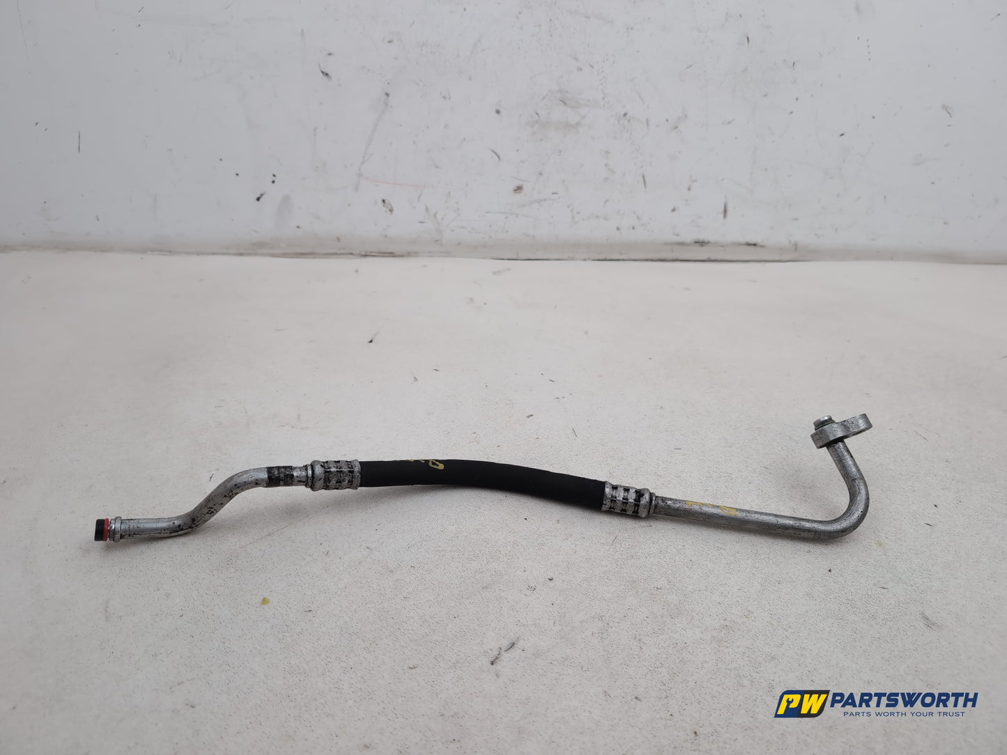 Mercedes R320 R-Class W251 Air Conditioning Pipe A2518301115 2006-2013 - photo 4