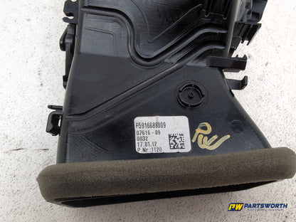 Bmw 5 Series 520d Se Auto F10 Dashboard Air Vent Right Driver Side 5916688809 - photo 4