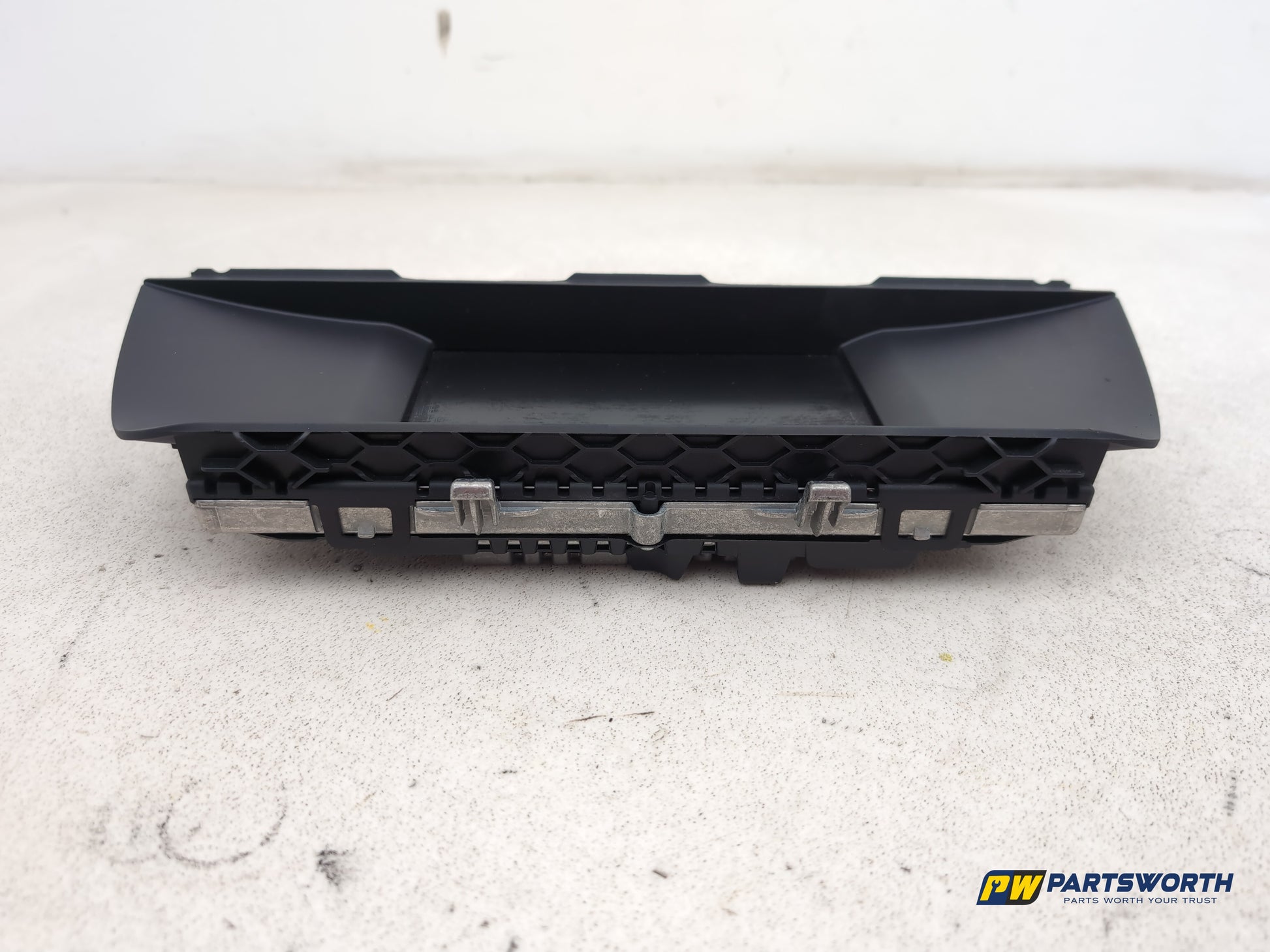 Bmw Saloon 520d Se Auto F10 F11 Multi Function Display Unit 9266384 2010-2017 - photo 4