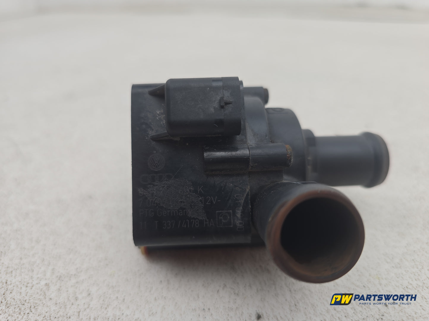 Audi A5 S Line Tdi Quattro Auxiliary Water Coolant Pump 06h121601k 2007-2016 - photo 4