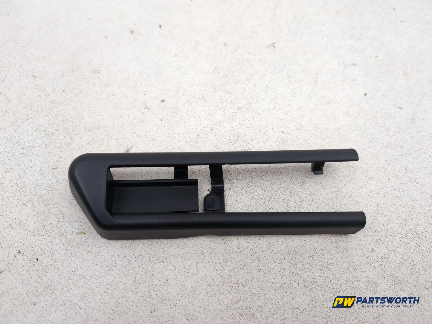 Bmw 5 Series 520d Se F10 Front Seat Floor Rail Trim Rear Left 6981781 2011-2017 - photo 4
